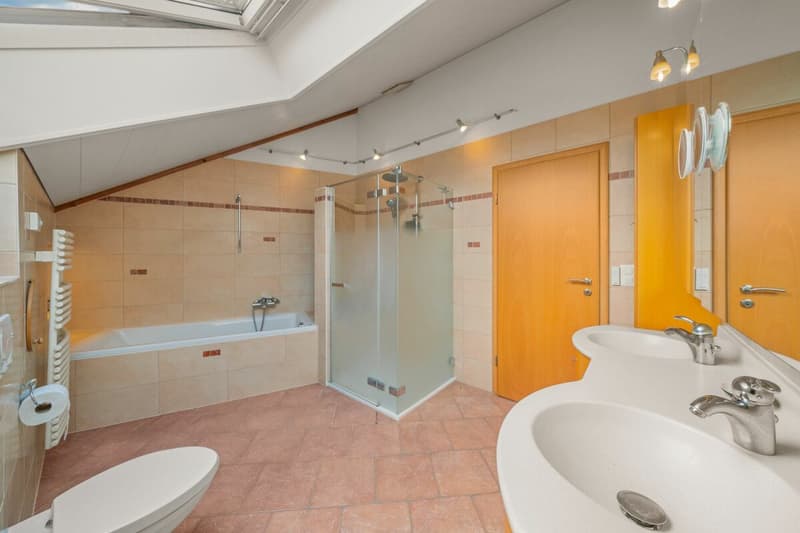 Superbe villa individuelle avec un vaste terrain (9)