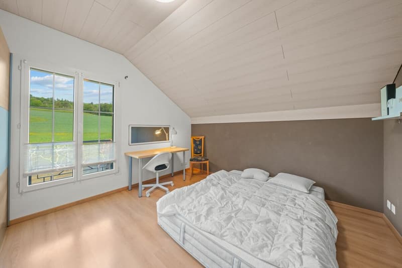 Superbe villa individuelle avec un vaste terrain (7)