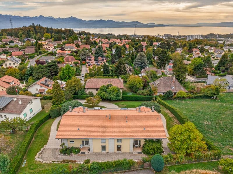 Spacieuse villa jumelle à Epalinges pour vivre et recevoir (1)