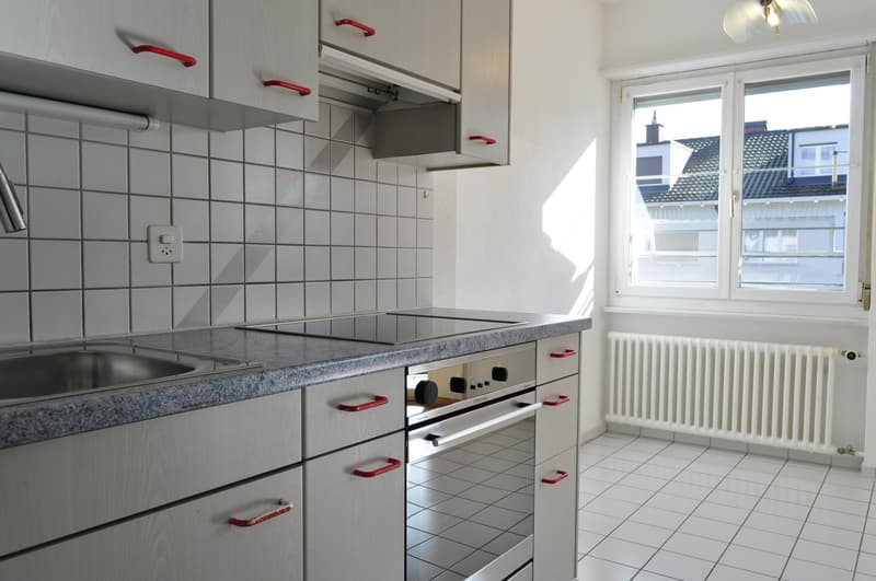 Charming 4-room apartment near the center of Biel/Bienne (6)
