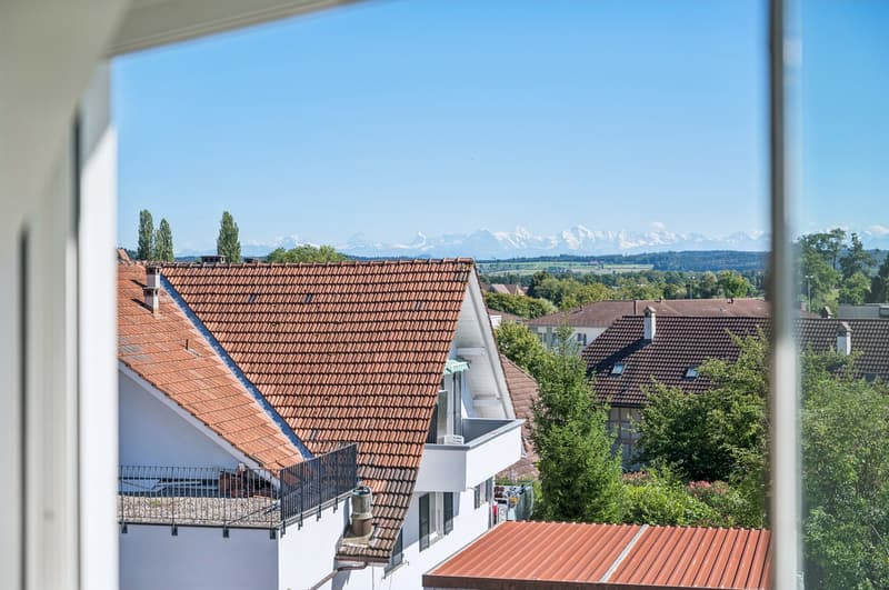 saniertes Ein- bis Zweifamilienhaus im Zentrum von Orpund (8)