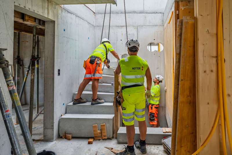 WOHNGENUSS AN ERHÖHTER LAGE  Neues 5 ½ Zi-DEFHs (B) in Wohlen (9)