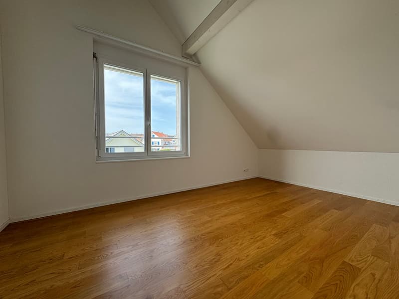 Charmante 4.5-Zimmer-Dachwohnung in Berg TG – Modern, ruhig und familienfreundlich (12)
