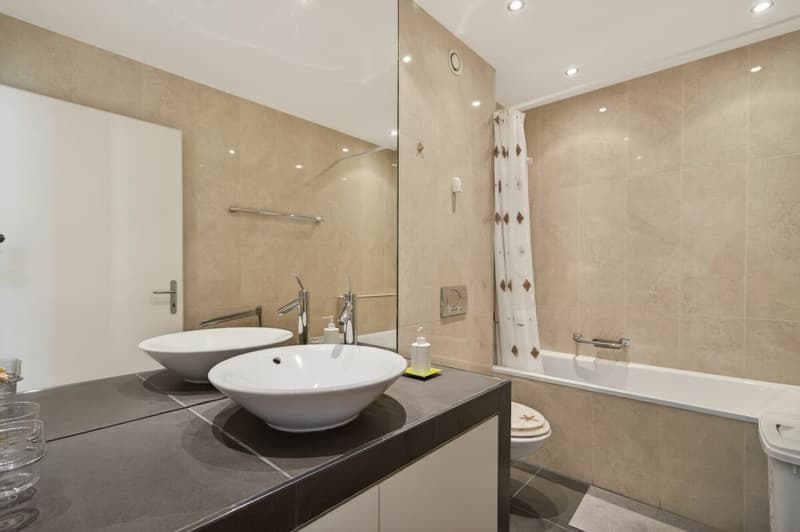 Your personal retreat with urban flair! (7)