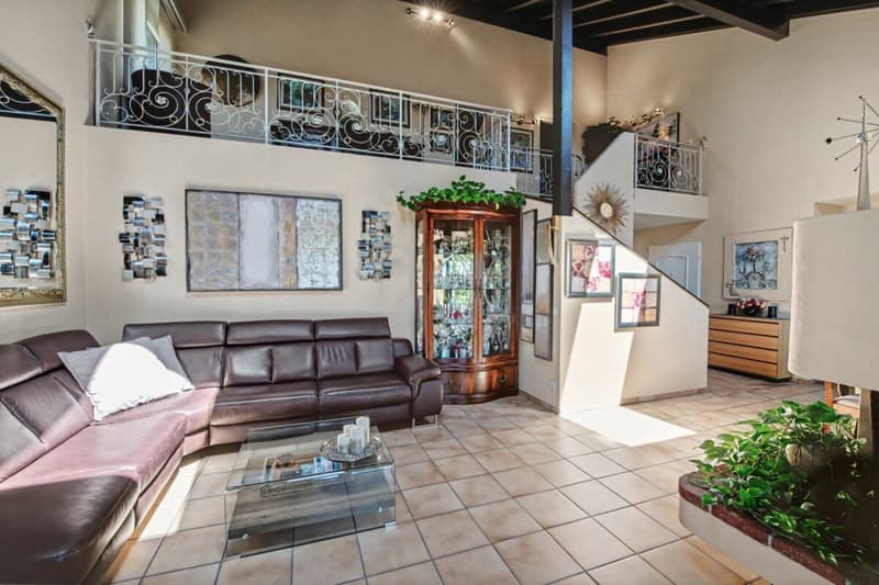 Love at first sight - a home with soul! (6)