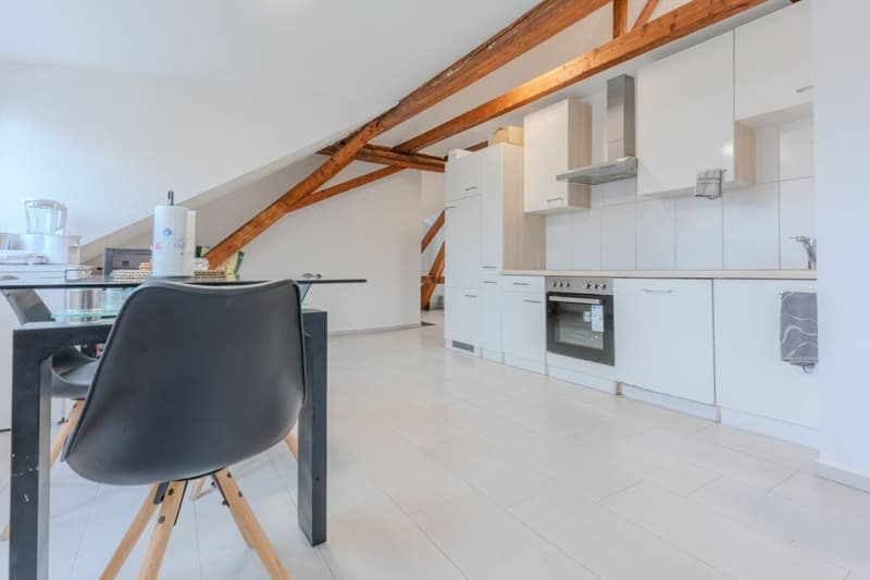 Immeuble d'habitation et de commerce rénové avec un potentiel de rendement attractif ! (7)