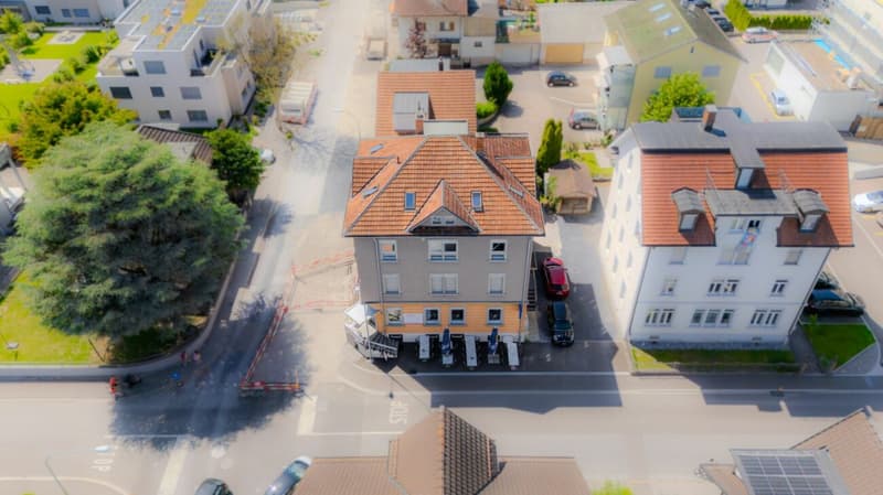 Immeuble d'habitation et de commerce rénové avec un potentiel de rendement attractif ! (22)