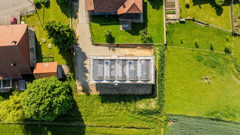 Architektenhaus mit 7,5 Zimmern in der Endphase der Fertigstellung - zu verkaufen in Prévonloup (4)