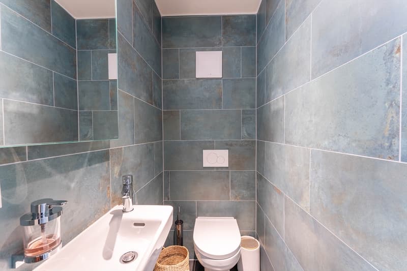 Villa jumelée de 4.5 pièces avec terrasse et balcons à vendre à Vuadens (4)
