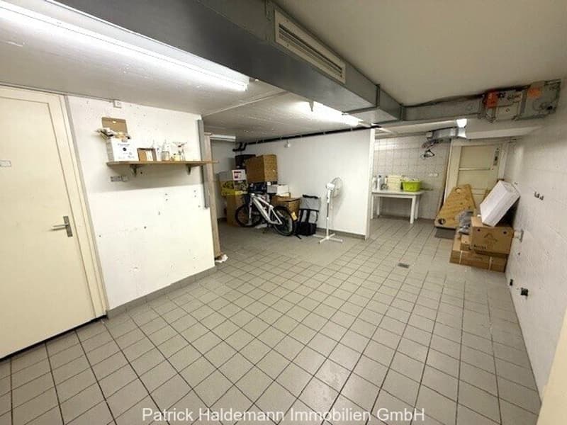 Vielseitig nutzbare Gewerbefläche im Dorfzentrum (5)