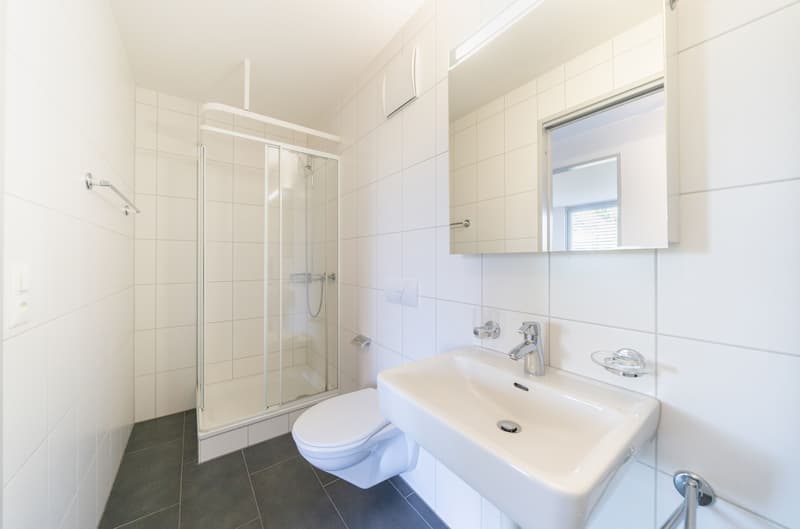 Badezimmer mit Dusche