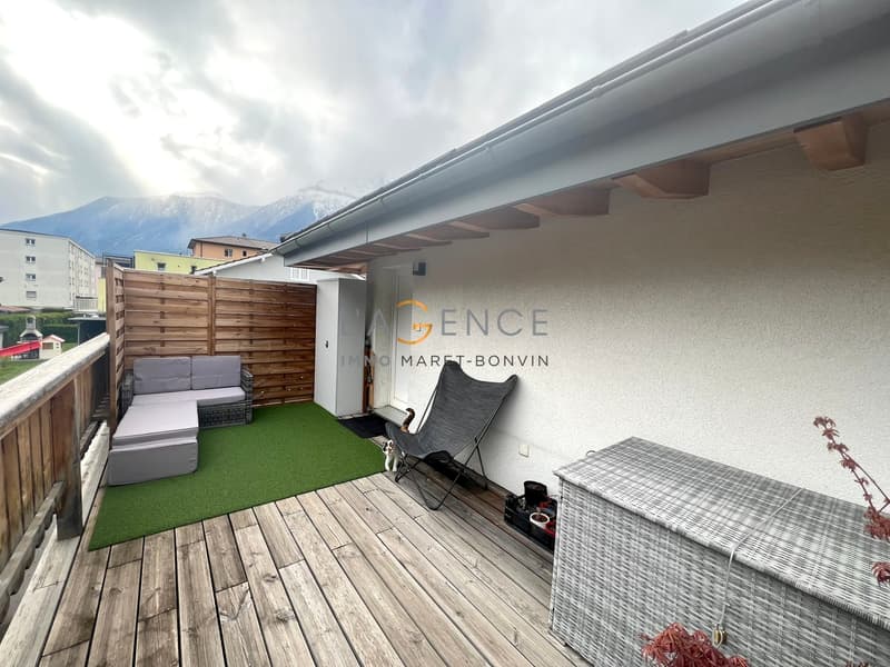 APARTMENT 3.5 ROOMS AND 1.5 ROOMS STUDIO WITH RENTAL INCOME (7)
