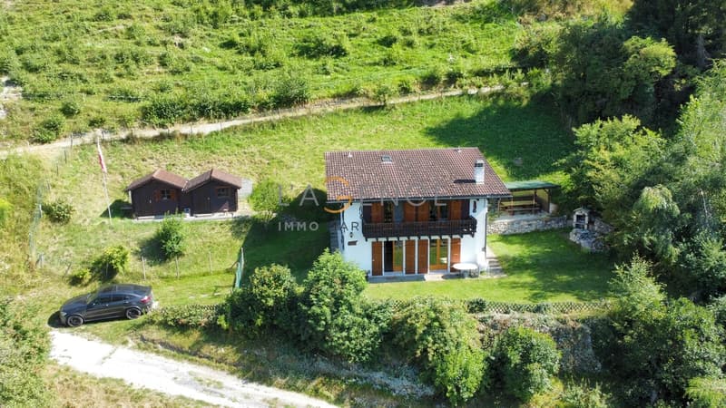 TRADITIONAL CHALET WITH BREATHTAKING VIEW (1)