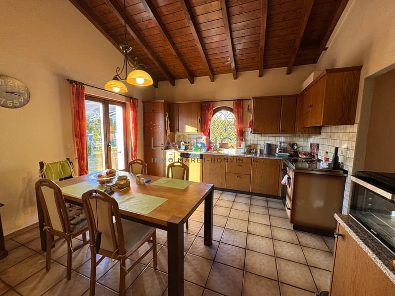 Individual villa on a 836M2 plot of land (3)