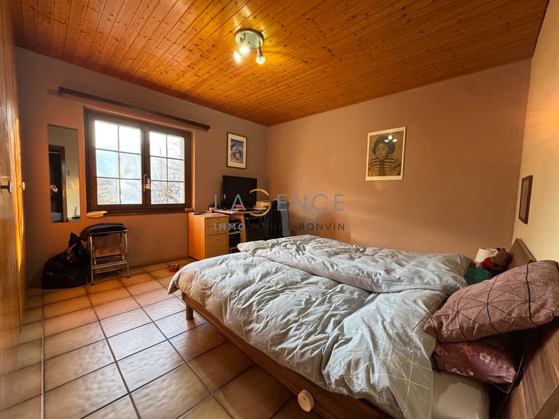 Individual villa on a 836M2 plot of land (4)