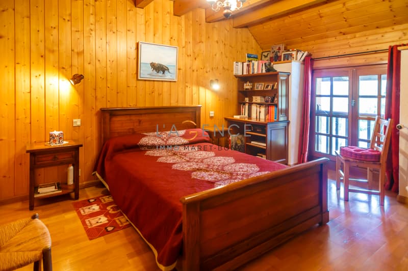 Ferme de 300m2 + dépendance de 275m2 (6)