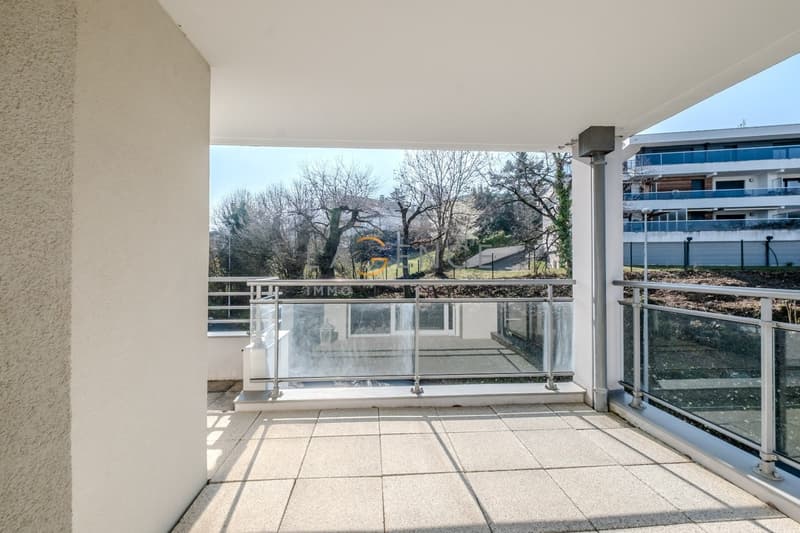 Appartement avec vue sur le lac (9)