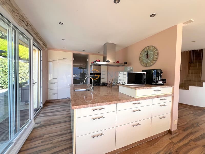 Exceptional Villa in Venthone (4)