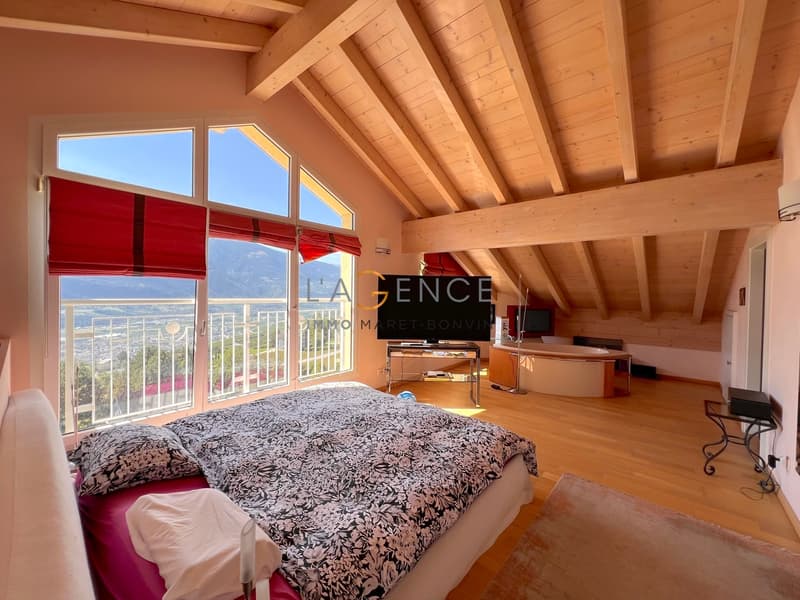 Exceptional Villa in Venthone (6)