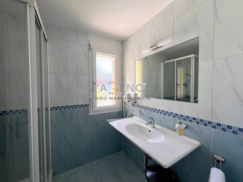 Exceptional Villa in Venthone (11)