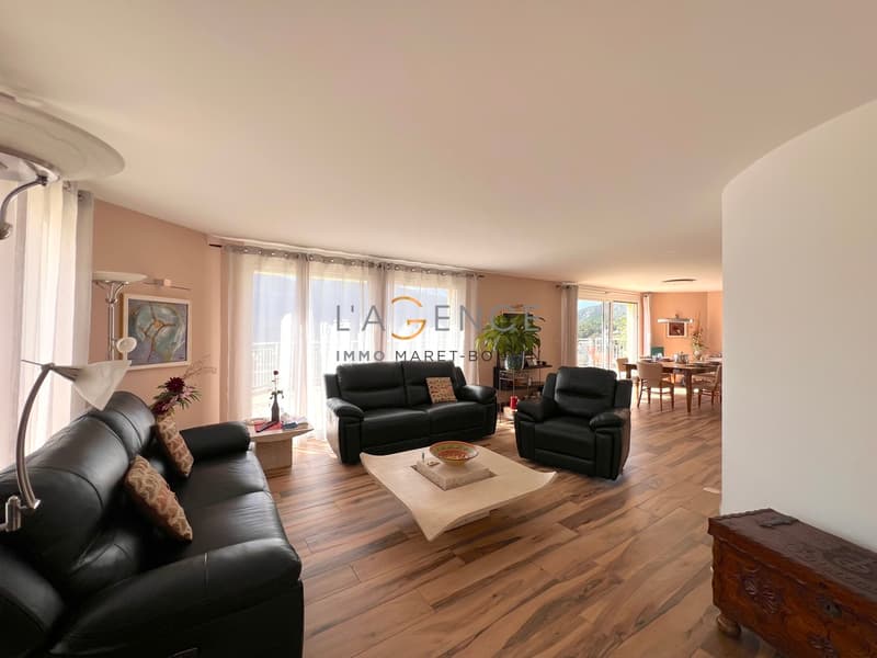 Exceptional Villa in Venthone (3)
