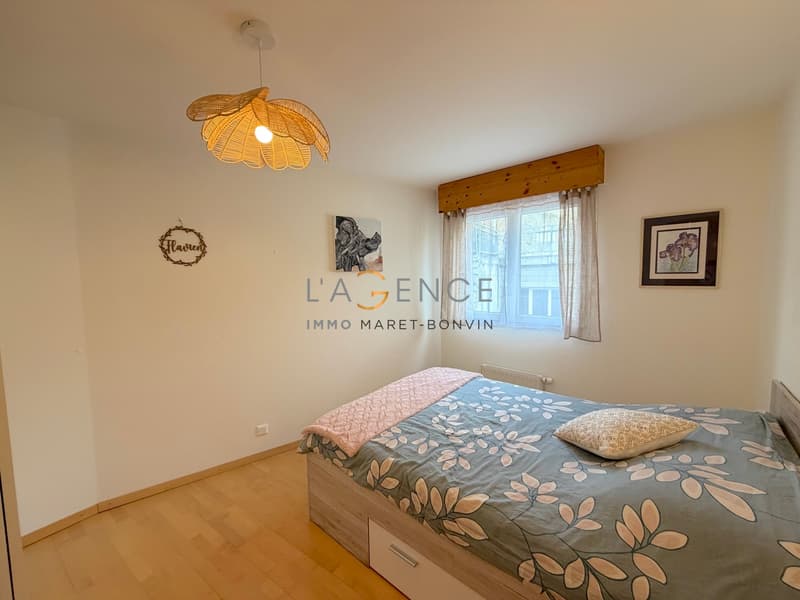 Apartment with 4.5 rooms and 9 m2 terrace (6)