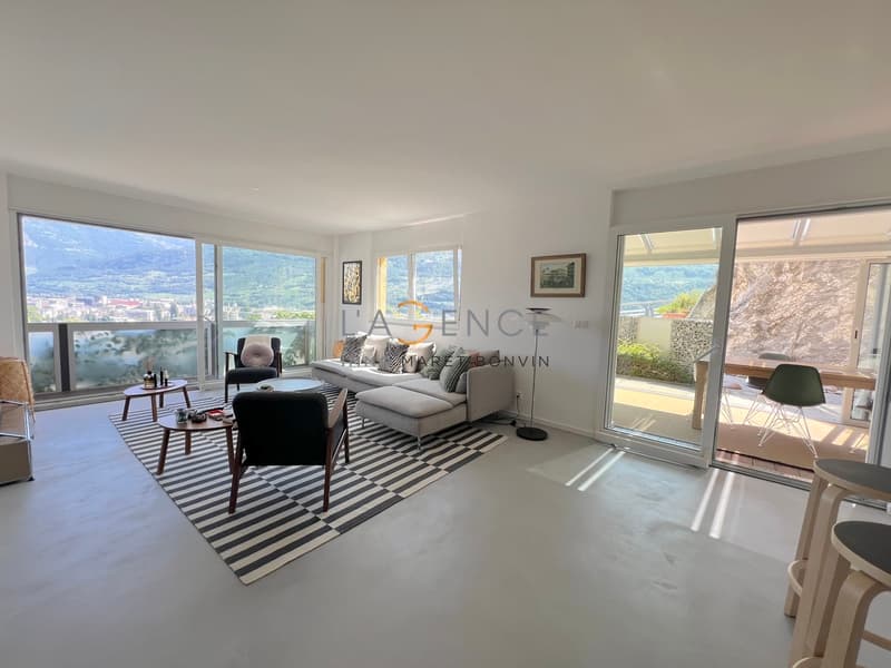 Apartment 3.5 rooms with veranda and view of the castles - Gravelone (2)