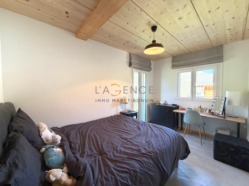 Exceptional Chalet with Panoramic View (6)