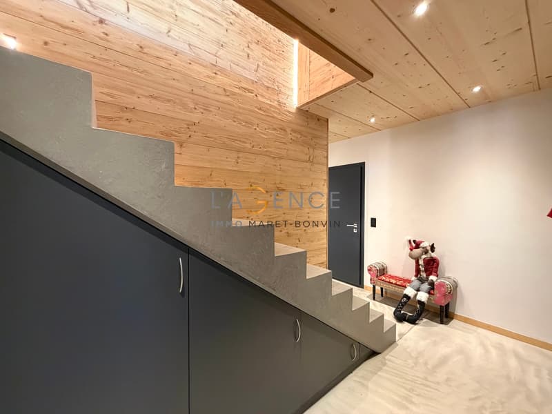 Exceptional Chalet with Panoramic View (8)