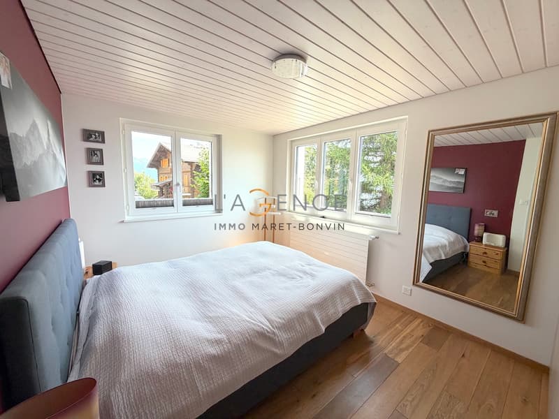 Appartement idéalement situé de 4,5 pièces avec vue panoramique (4)
