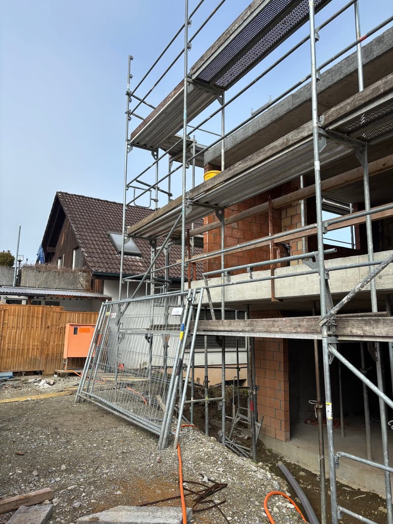 Rohbau Reinach AG: 2 x 3.5-Zimmer-Wohnungen, ca. 175 m2 (10)