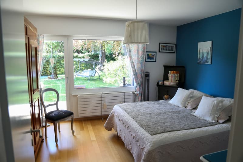 Prachtvolle 4,5-Zimmer-Wohnung mit Blick auf die Alpen, Terrassen und Garten (5)