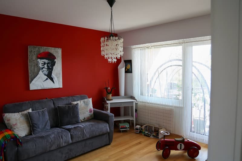 Prachtvolle 4,5-Zimmer-Wohnung mit Blick auf die Alpen, Terrassen und Garten (6)