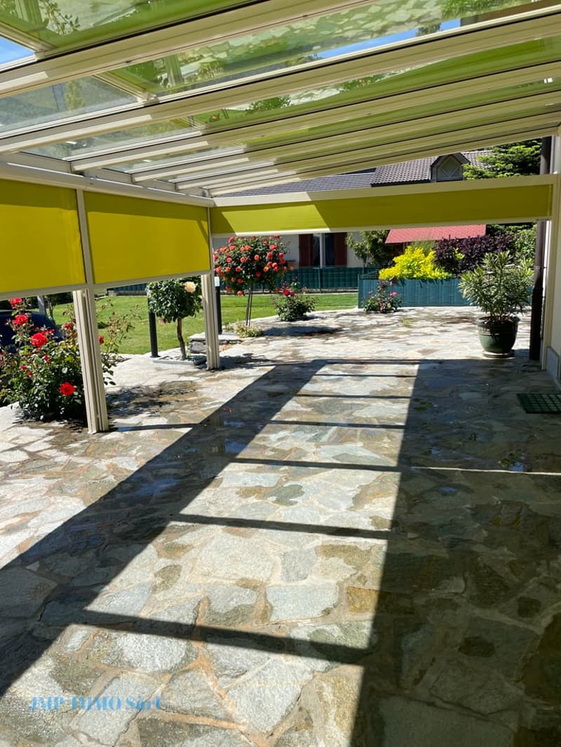 Exclusive villa of very good standing in the heart of the village of Granges (35)
