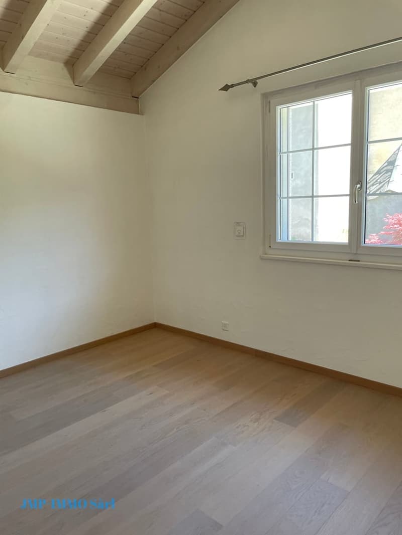 BELLE OPORTUNITÉ villa d'un très bon standing au coeur du village de Granges (33)