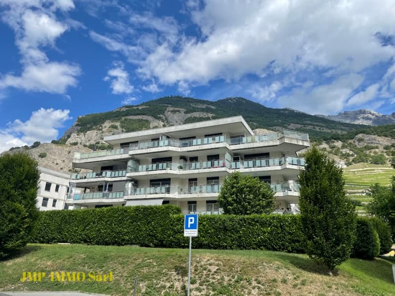 Beautiful 3.5-room apartment close to schools (1)