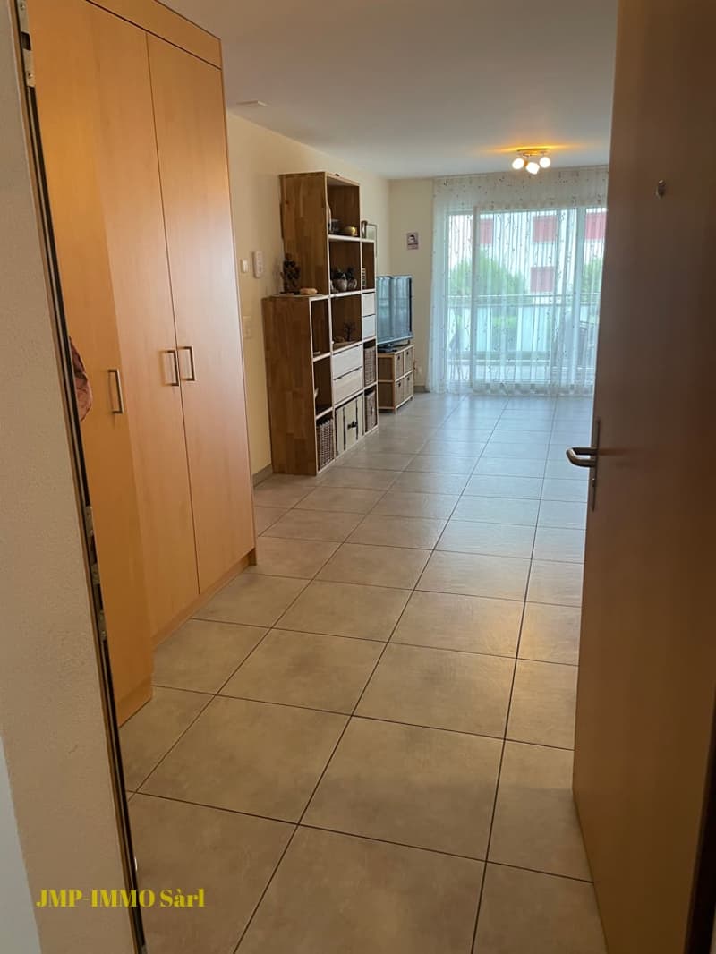 Bel appartement de 3.5 pièces proches des écoles (2)
