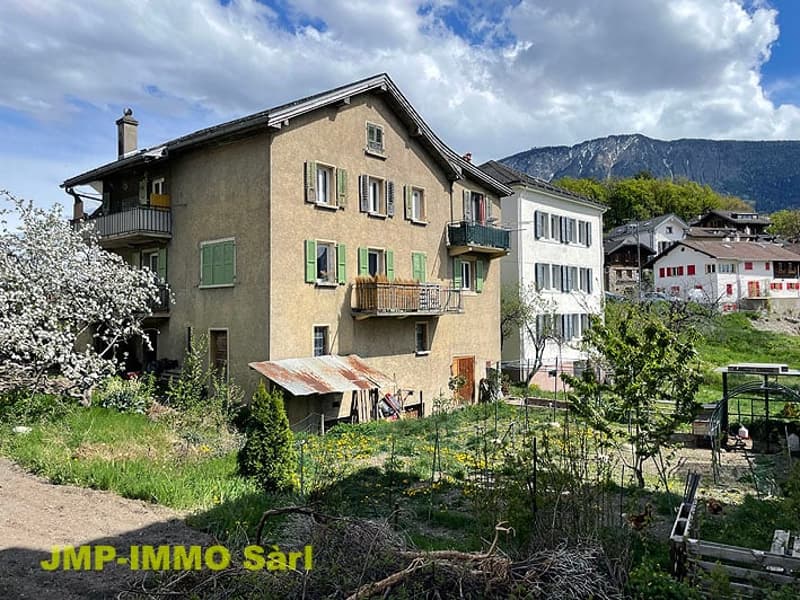 À Saisir au coeur du village de Miège (5)