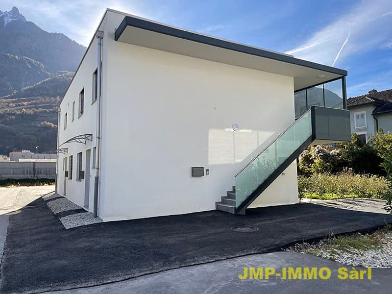 Bellissimo appartamento in attico in piccola PPE (3)
