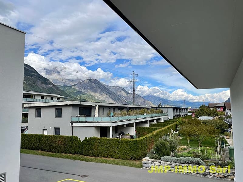 Bellissimo appartamento in attico in piccola PPE (23)