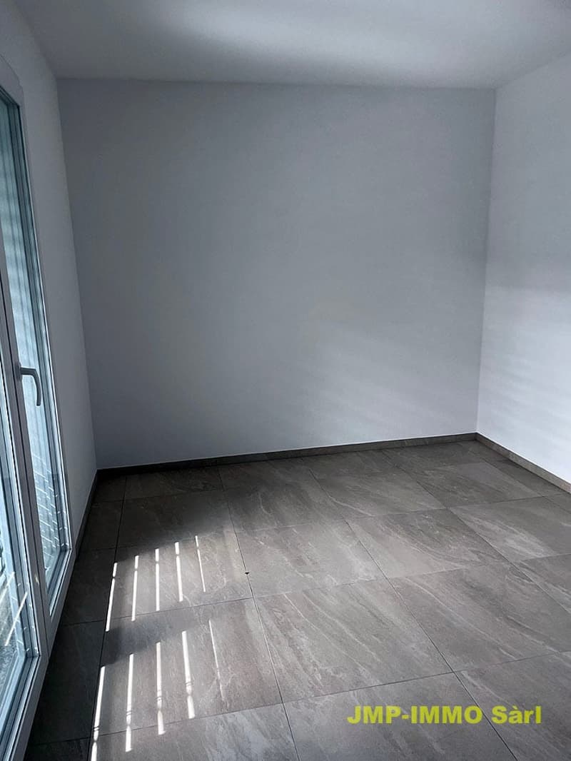Bellissimo appartamento in attico in piccola PPE (19)