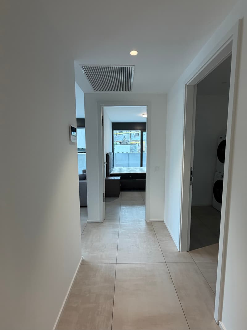 Breganzona 2.5 rooms. Furnished Rent 1'690 Expenses 150 (5)