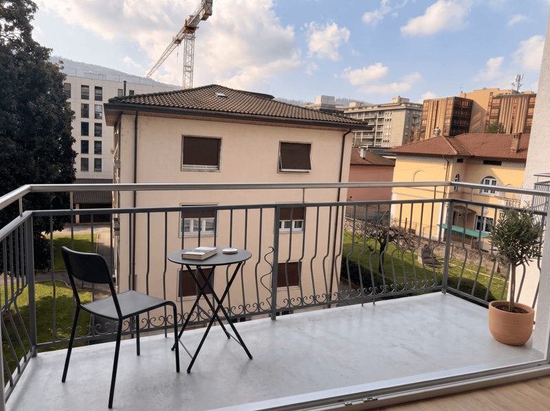 CHIASSO 2.5 loc. ARREDATO Pigione CHF 1'050 (6)