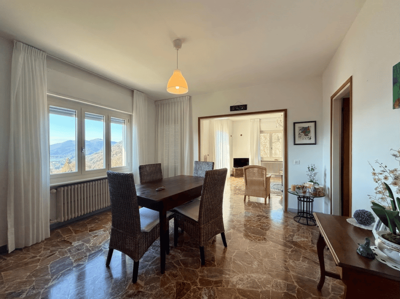 BOSCO LUGANESE | Casa Bifamiliare con Giardino Vista Lago (8)
