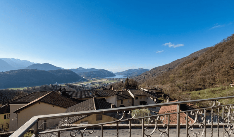 BOSCO LUGANESE | Casa Bifamiliare con Giardino Vista Lago (3)