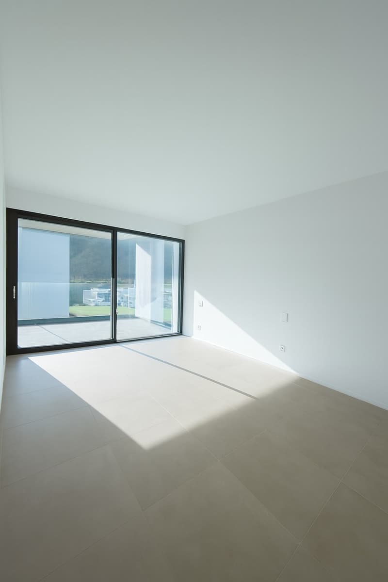 Modernes Monteggio mit großer, heller Terrasse 3.5 Zimmer | (7)