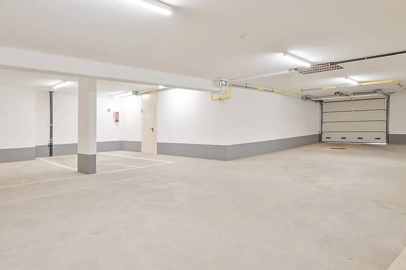 Posto auto coperto in affitto a Canobbio – Via Viganell 4 (2)