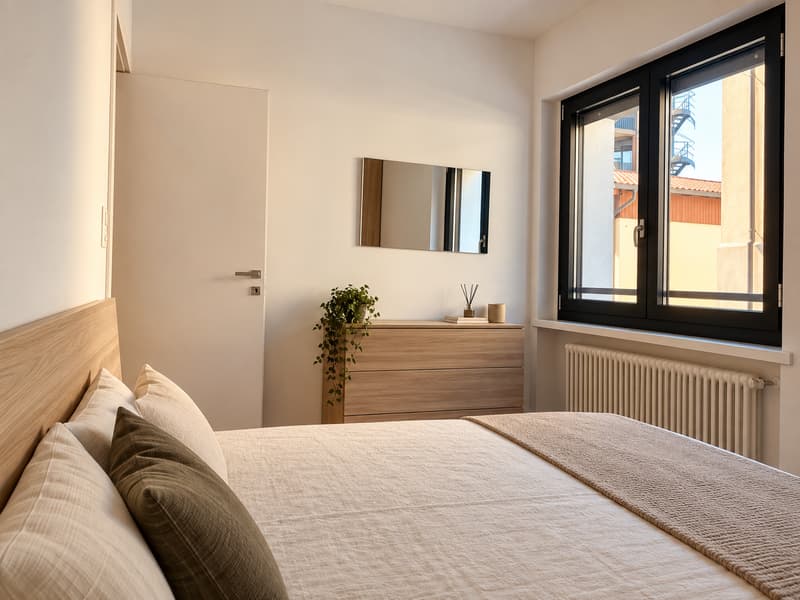 Molino Nuovo 2.5 loc. Arredato Pigione 1'450 Spese 250 (4)