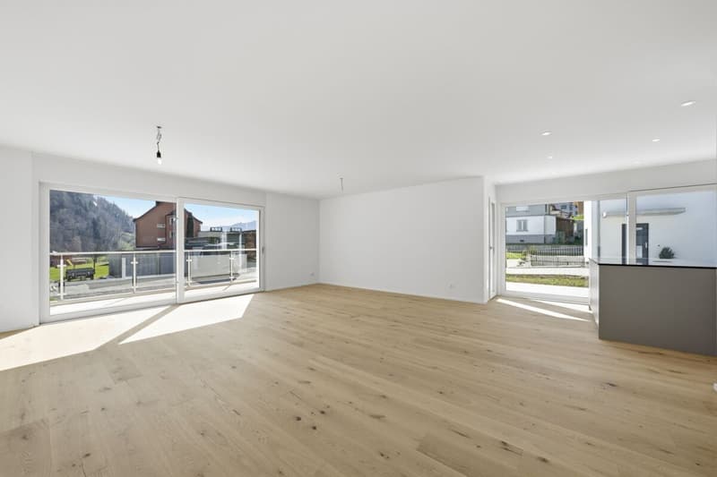 Moderne Doppelhaushälfte im Grünen mit Säntissicht – bezugsbereit (7)