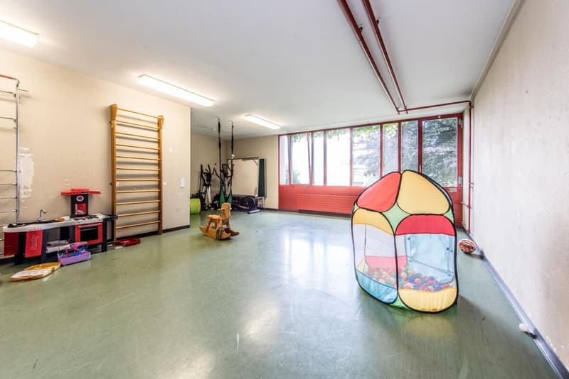 Spacious 5.5-room family apartment in the popular Bruggeregg quarter (15)
